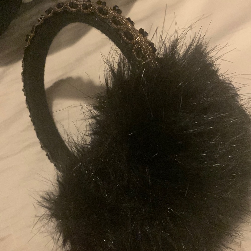 Fashionista earmuffs